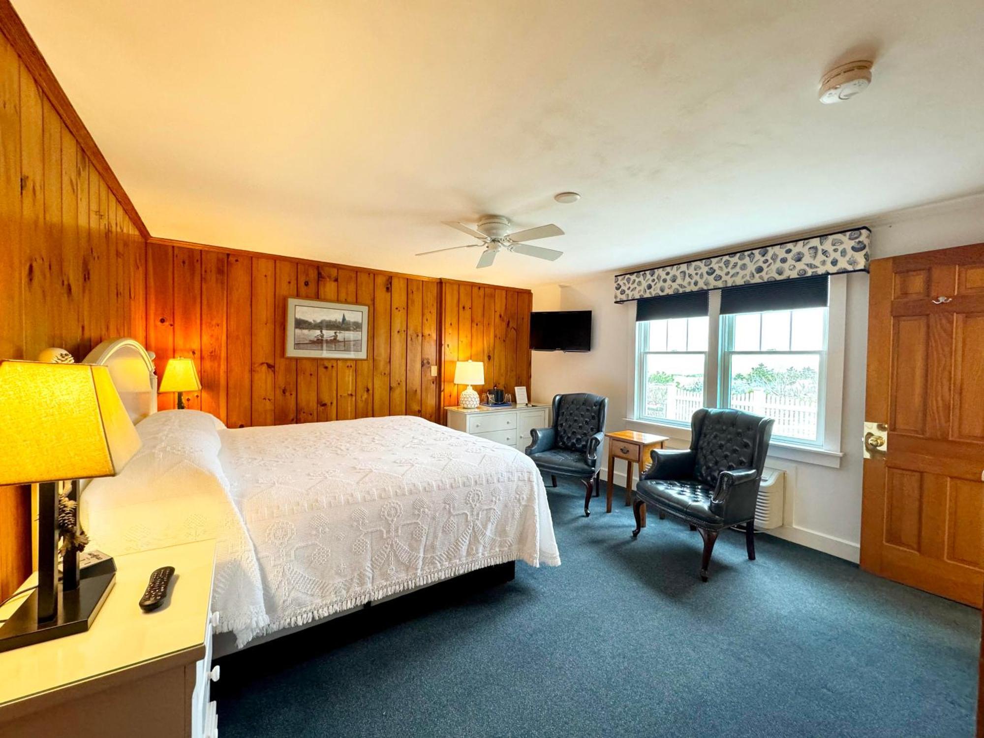 Winstead Beach Resort Harwich Port Exterior photo