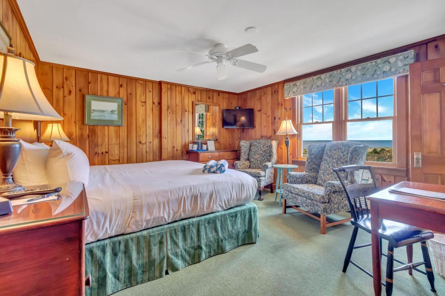 Winstead Beach Resort Harwich Port Exterior photo