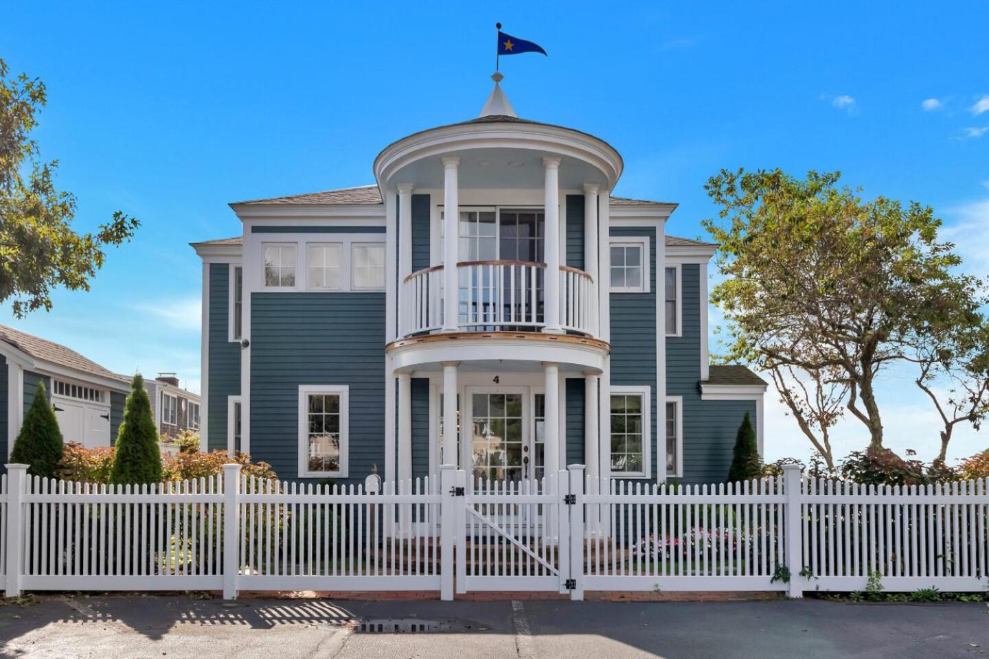 Winstead Beach Resort Harwich Port Exterior photo